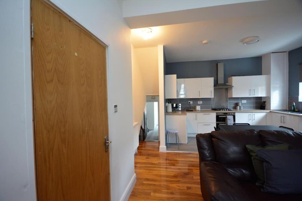 Апартаменты Lovely 4bedroom *